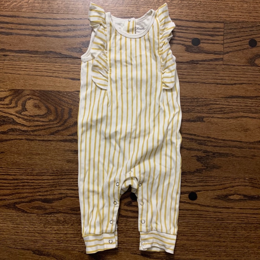 Pehr romper yellow stripe